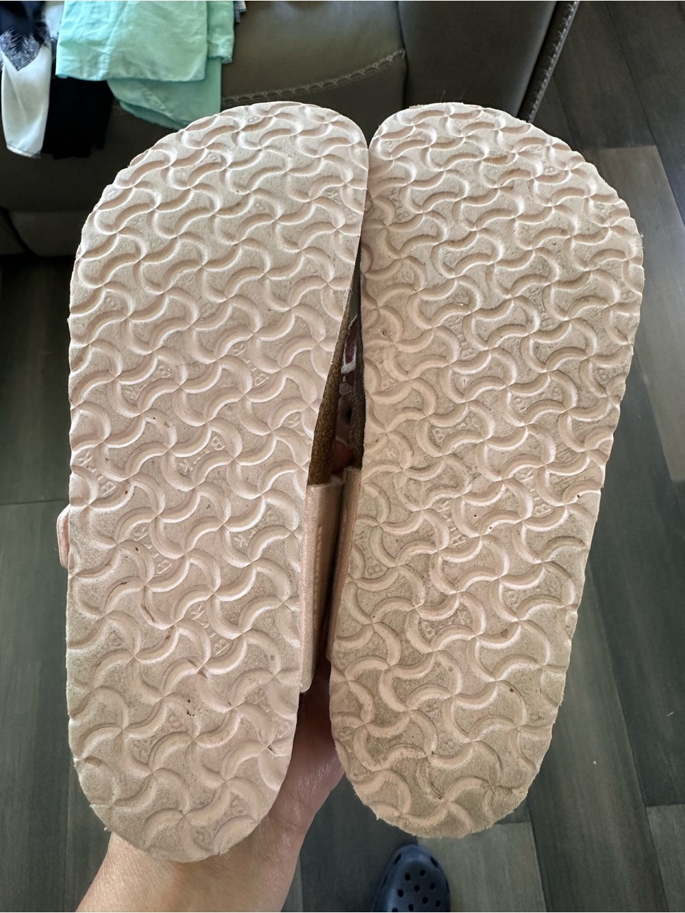 Birkenstock big kids pink suede leather sandals size 34 (2.5-3) - Picture 10 of 10